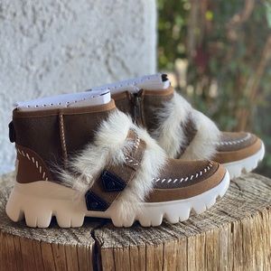 ugg fluff punk ankle boot sneaker